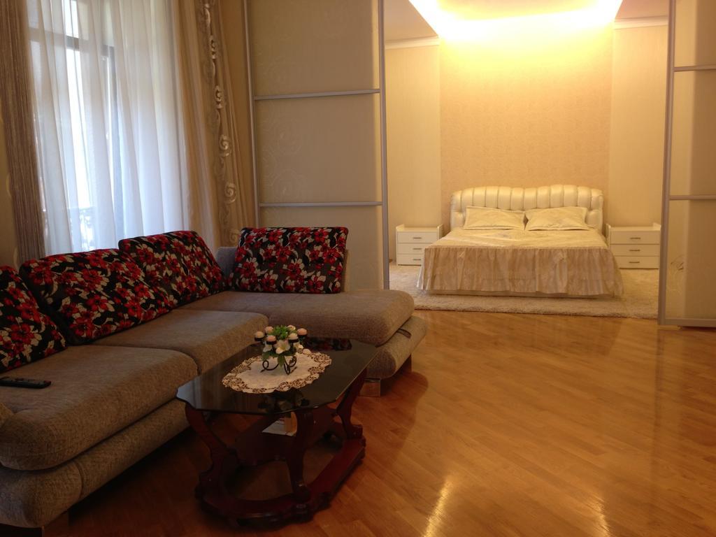 Virmenska Apartment Leopoli Esterno foto