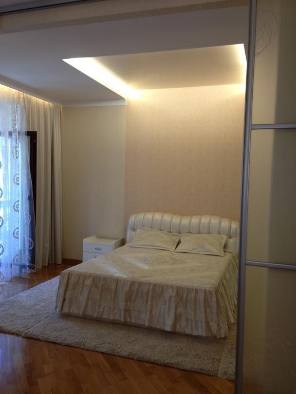 Virmenska Apartment Leopoli Esterno foto