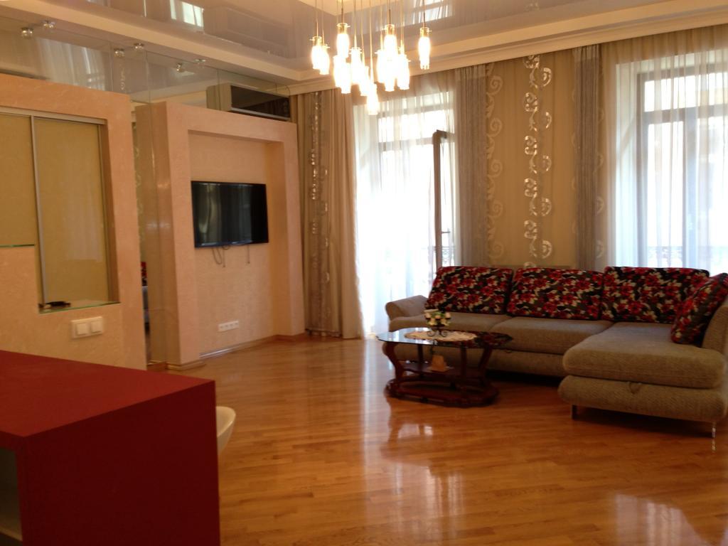 Virmenska Apartment Leopoli Esterno foto